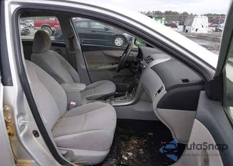 2011 Toyota Corolla Le z USA, uszkodzony, nr VIN JTDBU4EE3B9129261